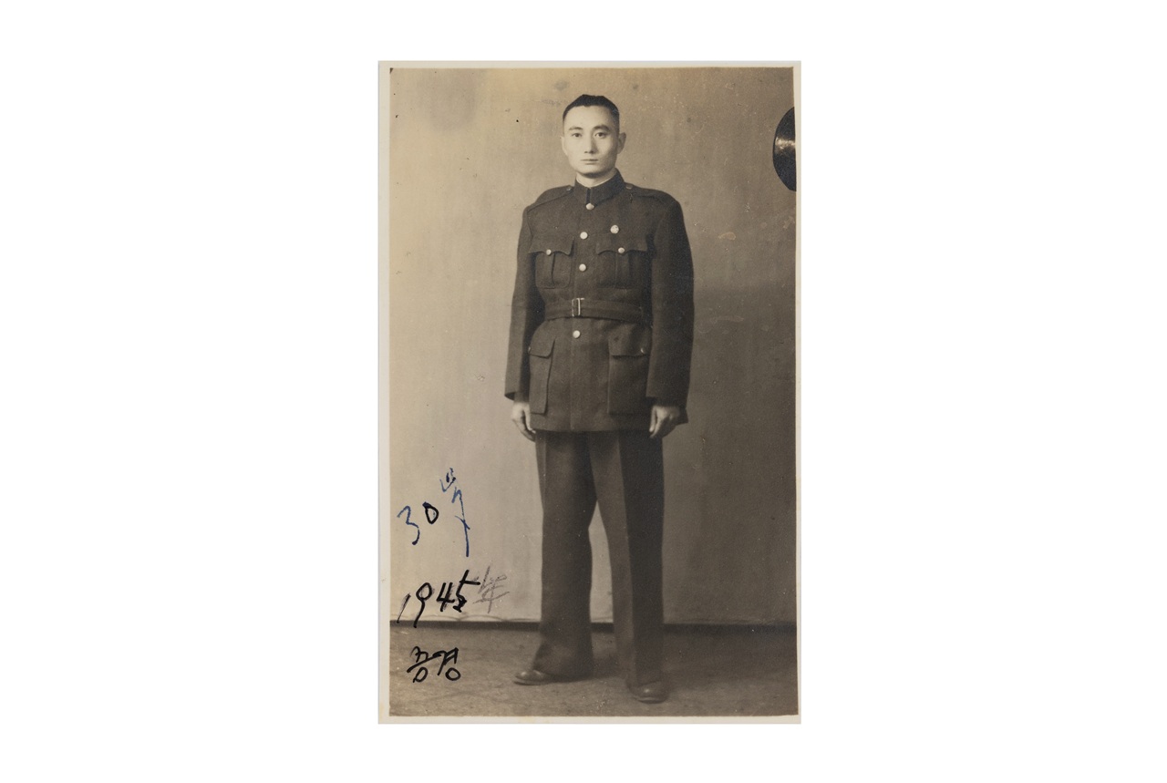 한국광복군 복무시절 김동수 사진